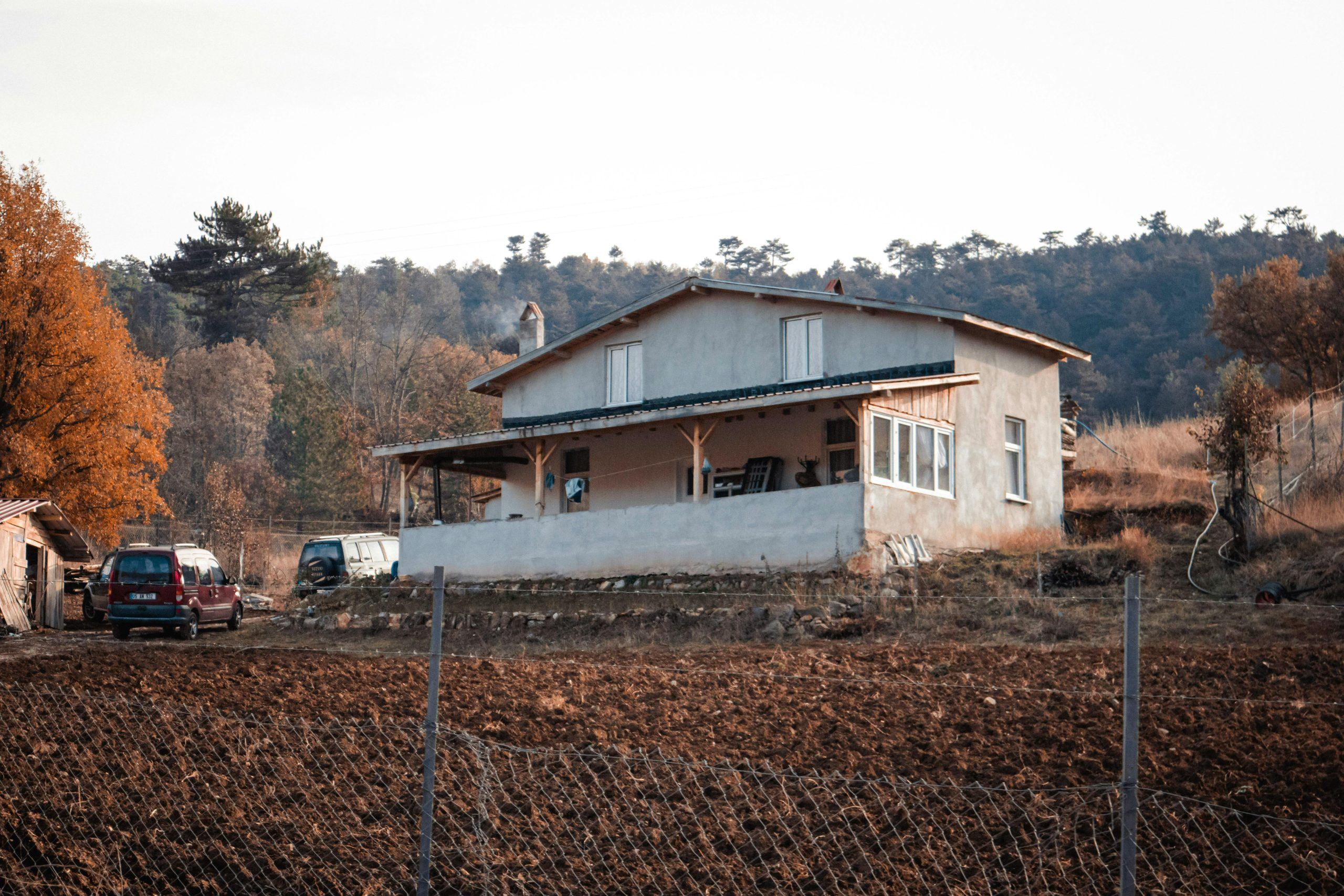 Strategies For Buying Land And Building A Custom Home