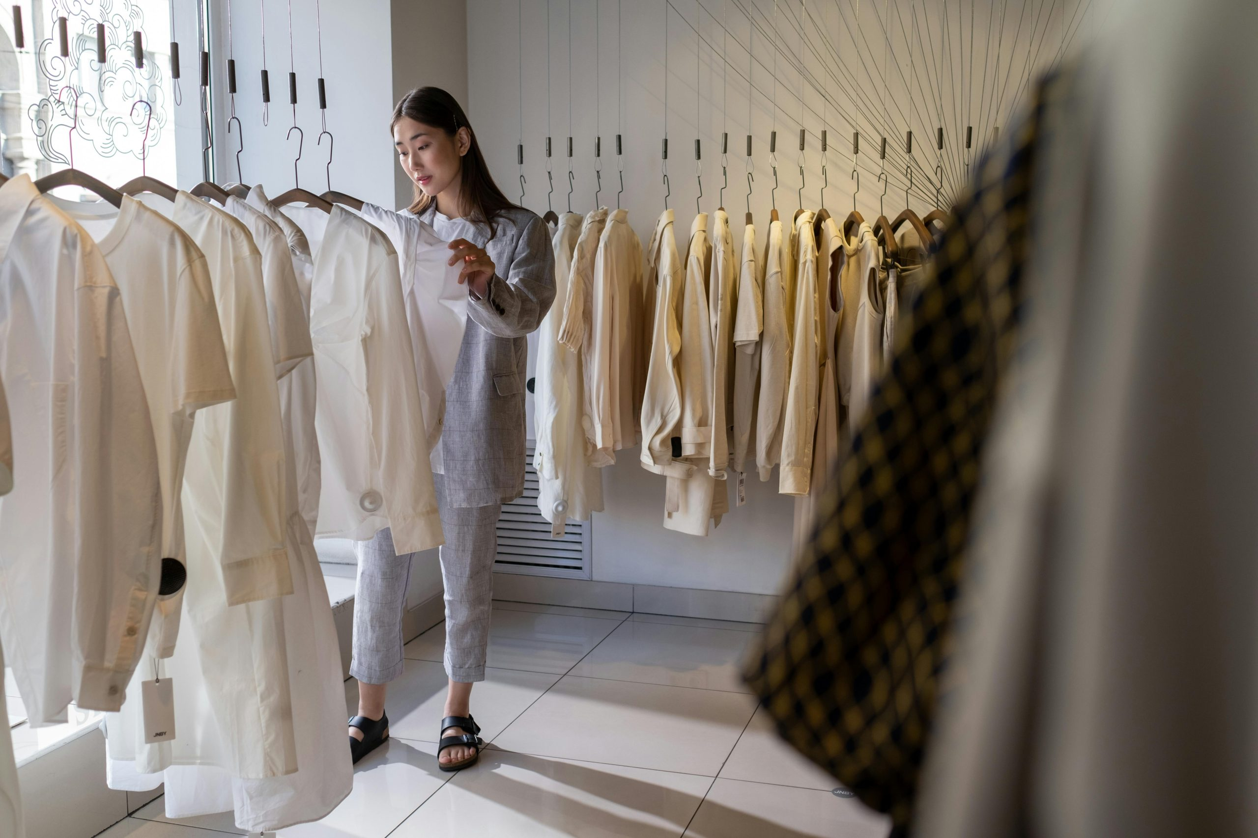 Why Inventory Cycles Affect When You Should Buy Clothes